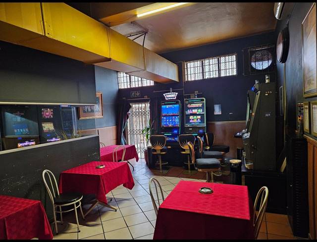 M² BUSINESS FOR SALE IN REGENTS PARK